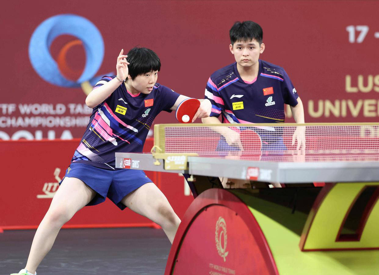 国乒强势横扫曼联晋级半决赛，状态火热！！